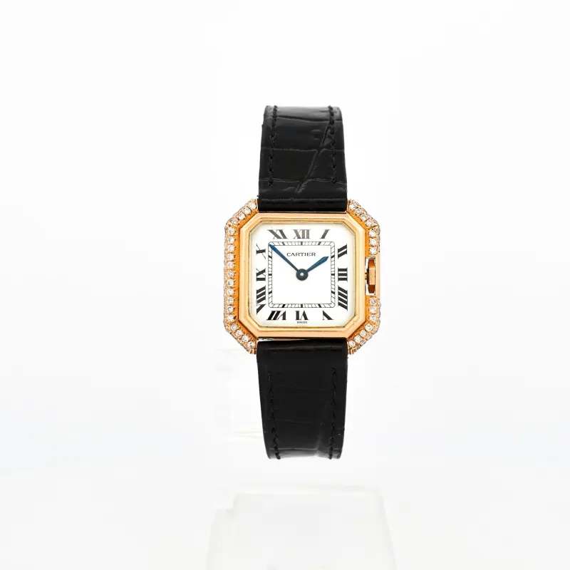 CARTIER - Montre Ceinture - Ivory roman dial - Rare diamond case - SM sold by 58 Facettes