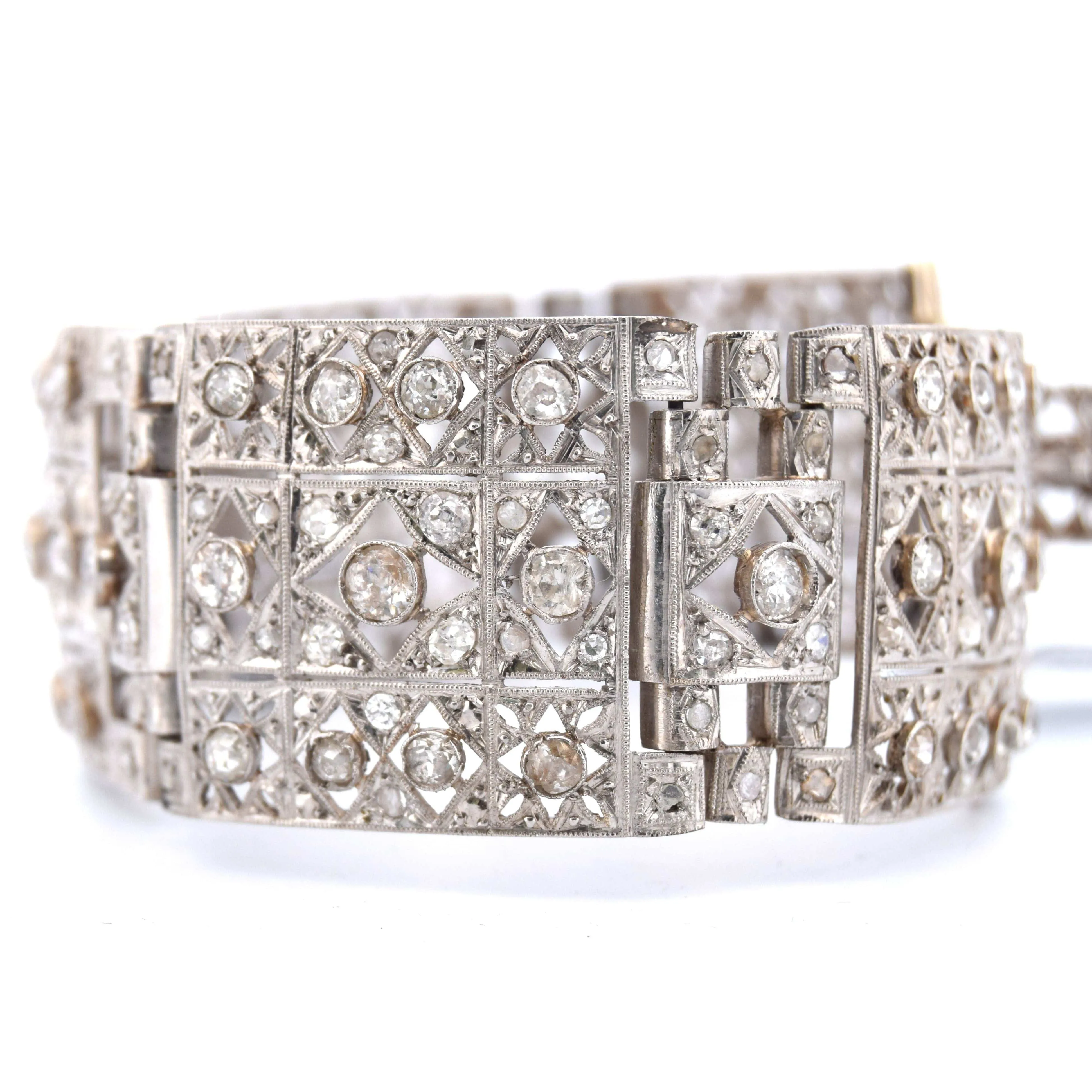Bracelet Art Déco en platine et diamants sold by 58 Facettes product image thumbnail 3