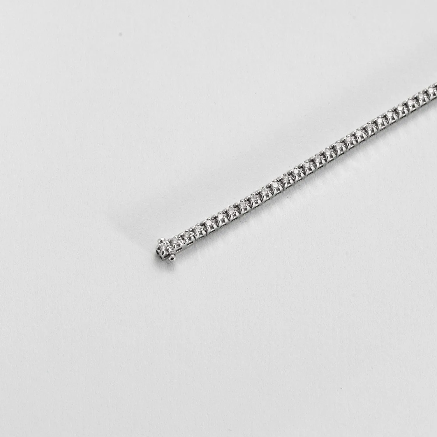 MAUBOUSSIN - Tu es ma rivière d’amour - Bracelet ligne or blanc et diamants sold by 58 Facettes product image thumbnail 5