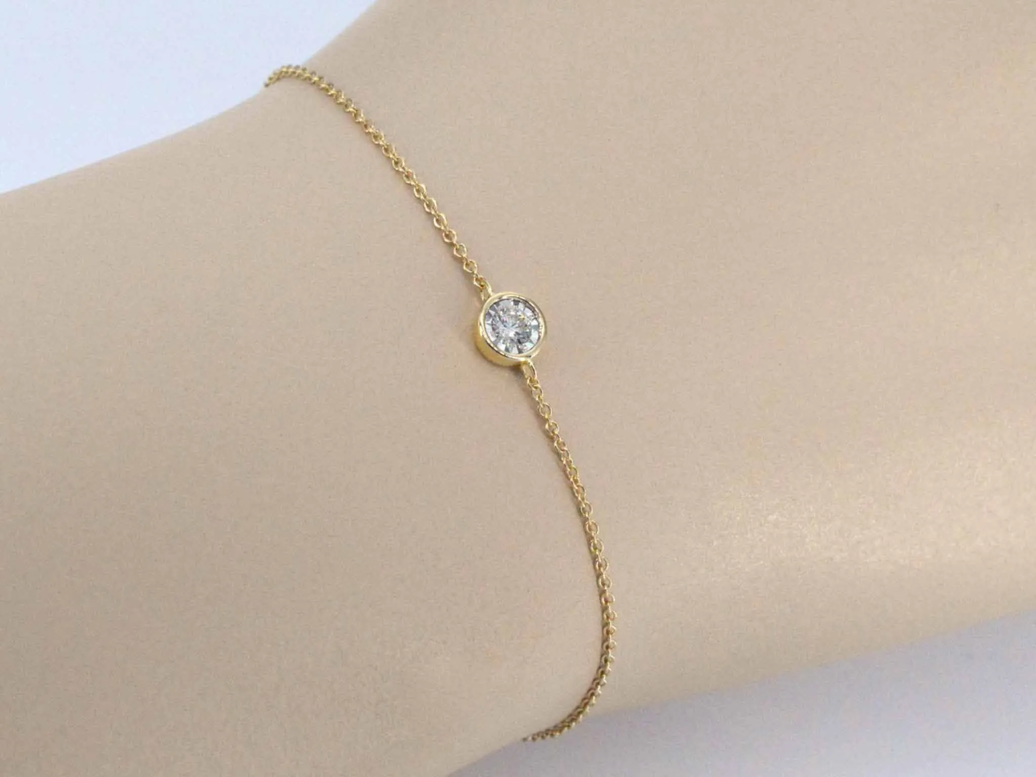 Bracelet en or rose avec diamant de 0,10 carat sold by 58 Facettes product image thumbnail 2