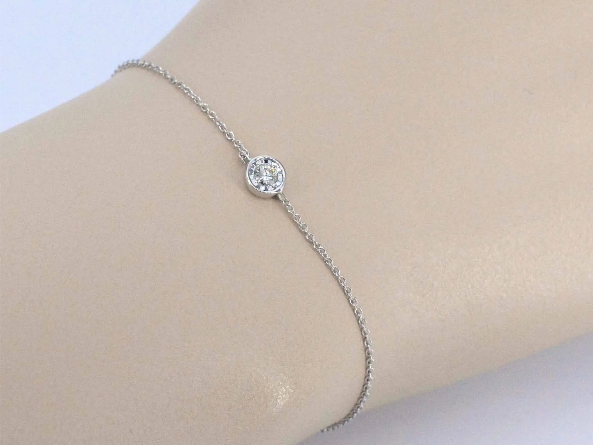 Bracelet en or blanc avec diamant 0,10 carat sold by 58 Facettes product image thumbnail 2