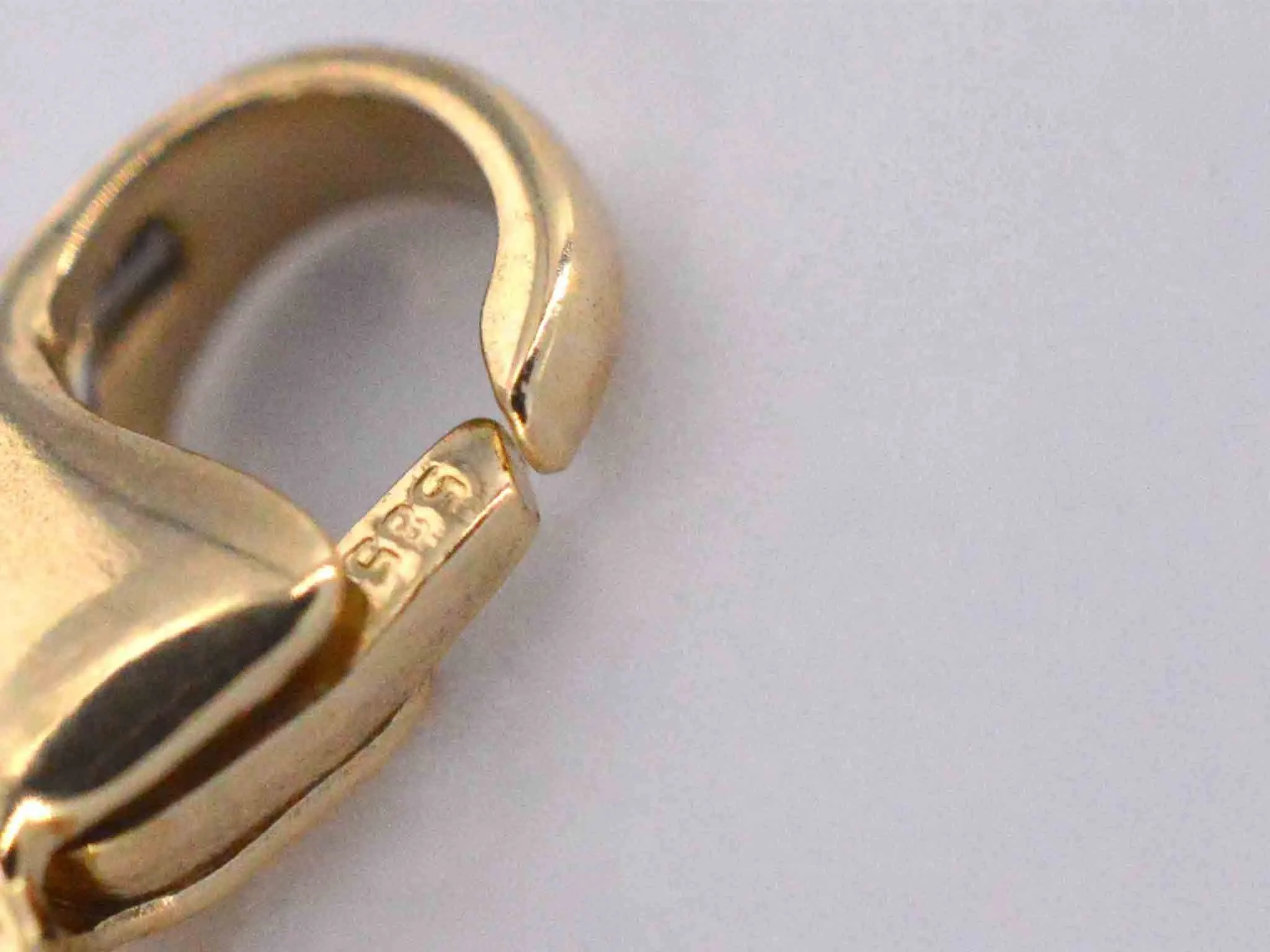 Bracelet en or avec cœur en diamant 0,10 carat sold by 58 Facettes product image thumbnail 5