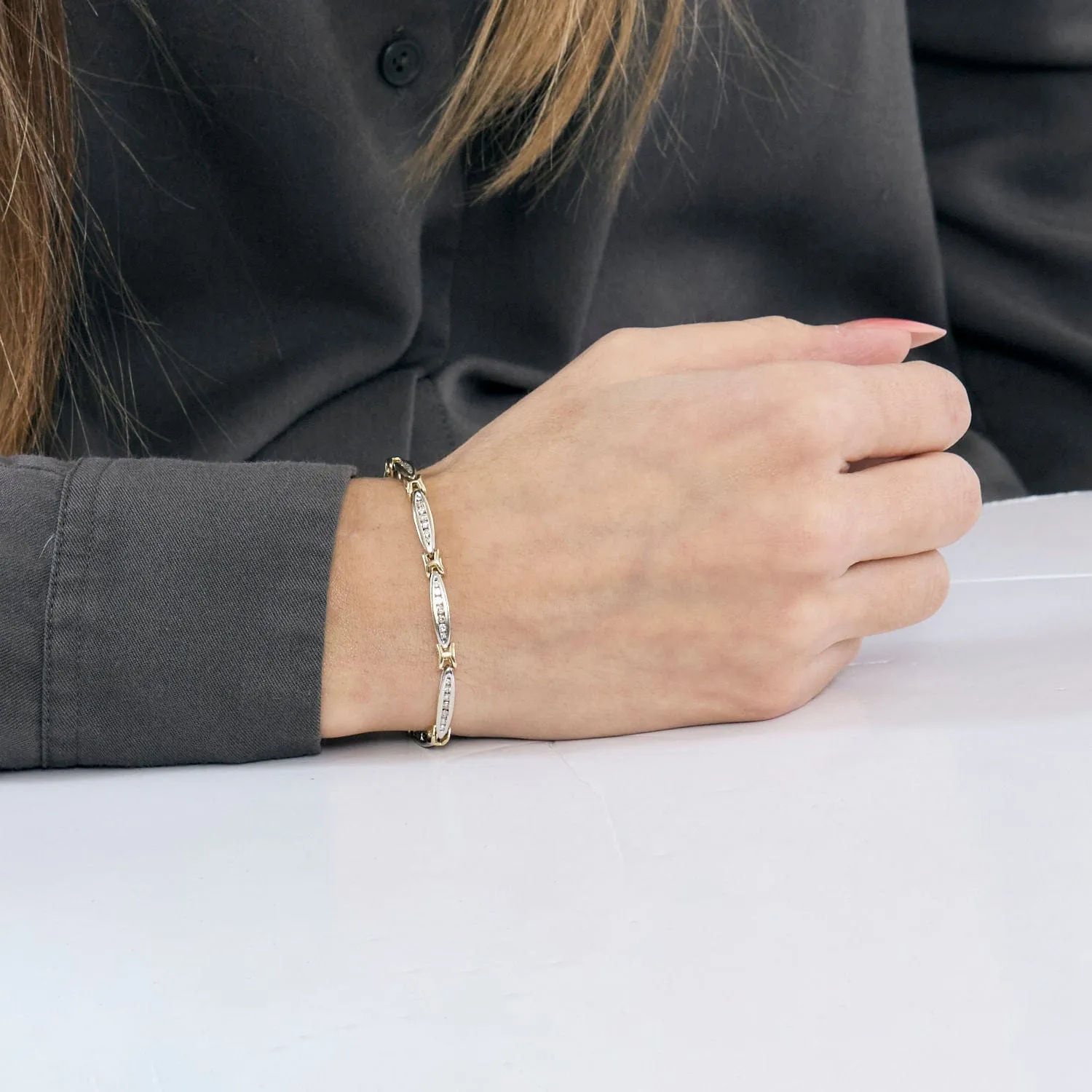 Bracelet or blanc et jaune, diamants sold by 58 Facettes product image thumbnail 2