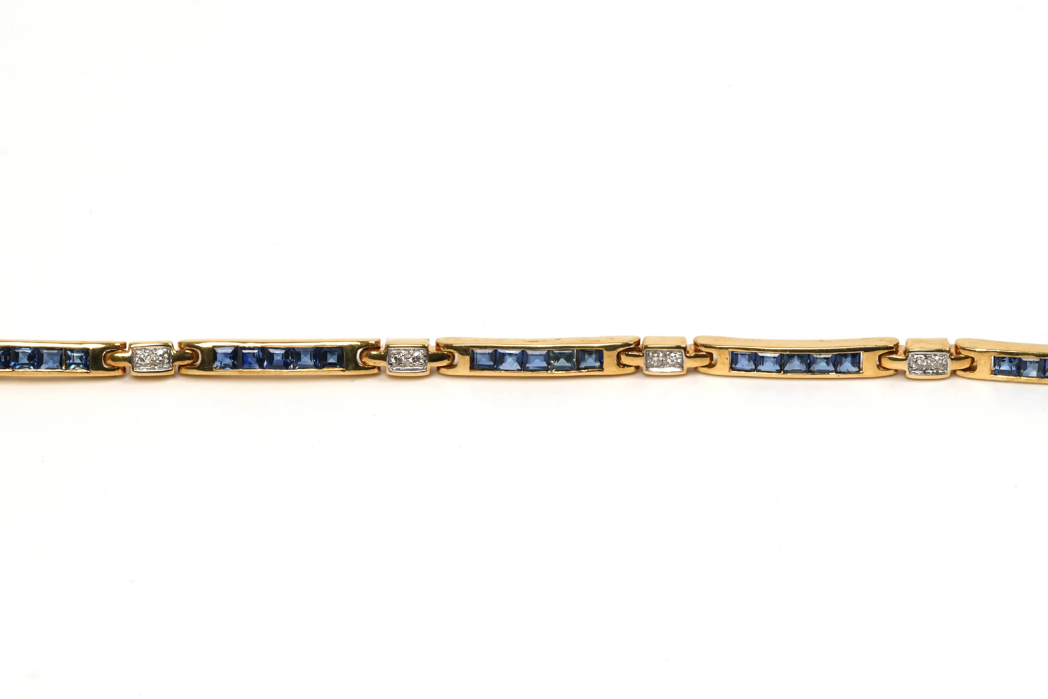 Bracelet contemporain or jaune, saphirs, diamants sold by 58 Facettes product image thumbnail 5