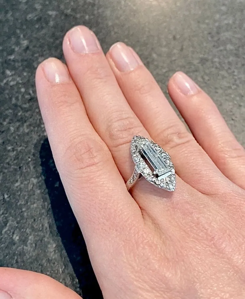 Bague marquise diamant 2 carats sold by 58 Facettes product image thumbnail 3