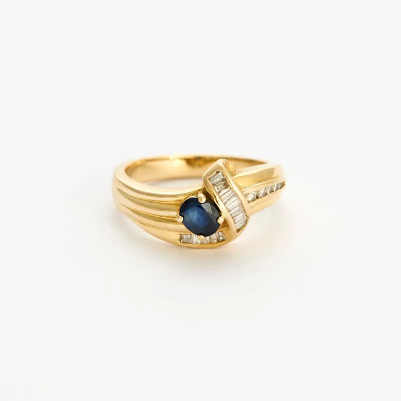 Bague or jaune, saphir et diamants sold by 58 Facettes