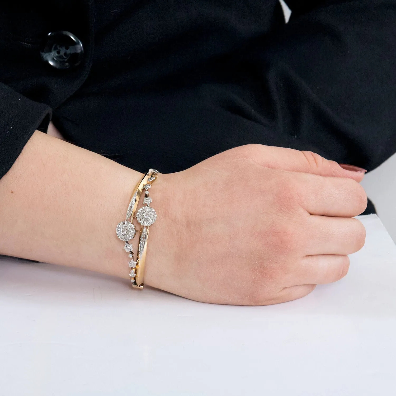 Bracelet or jaune et blanc, diamants sold by 58 Facettes product image thumbnail 2