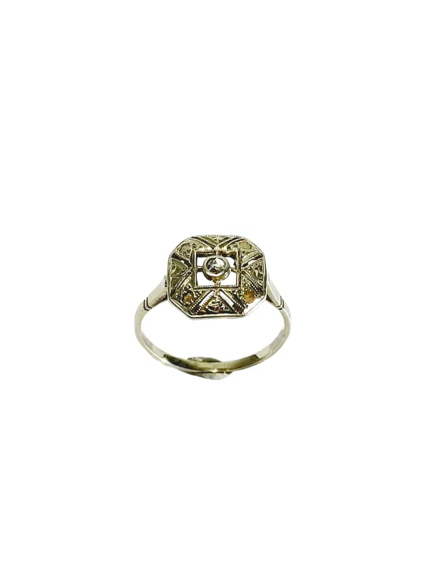 Bague Art Déco Or Blanc et Diamant sold by 58 Facettes