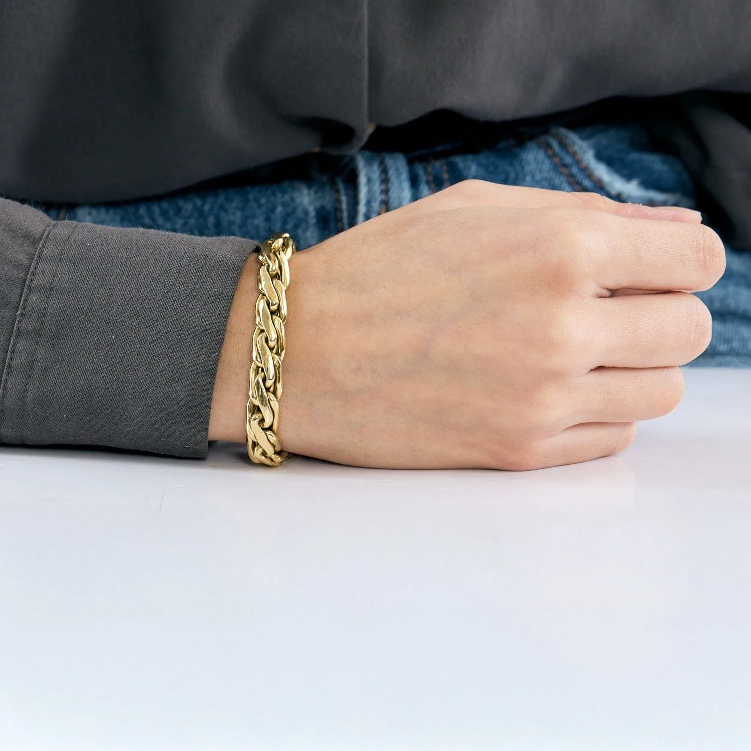 Bracelet en or jaune sold by 58 Facettes product image thumbnail 2