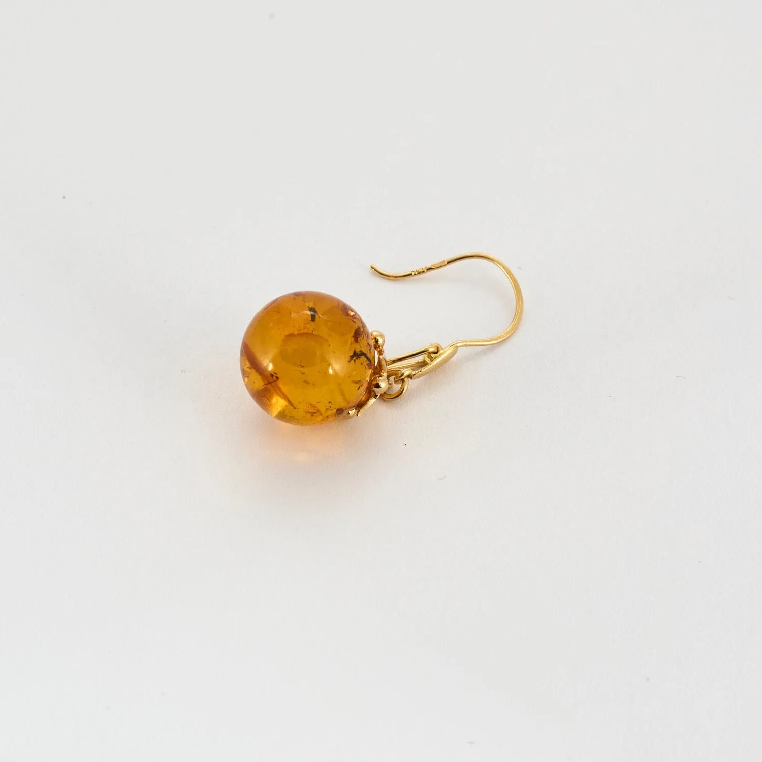 Boucles d'oreilles dormeuses or jaune et ambre sold by 58 Facettes product image thumbnail 4