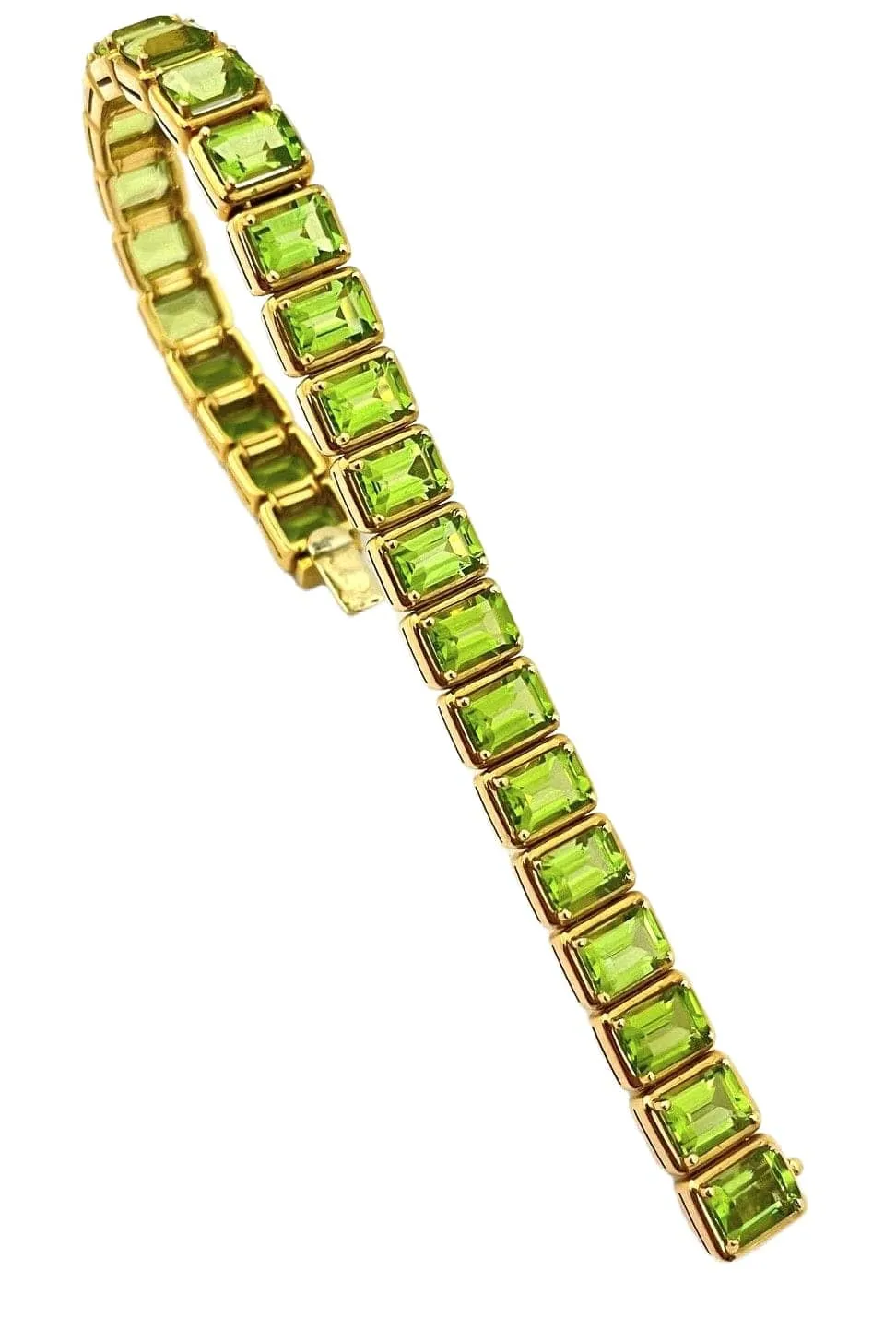 Bracelet péridots taille émeraude sold by 58 Facettes