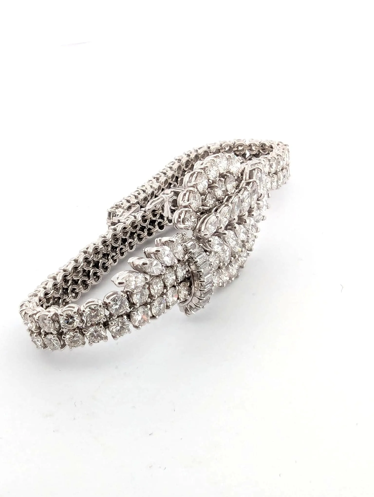 Bracelet en or blanc serti de diamants sold by 58 Facettes product image thumbnail 5