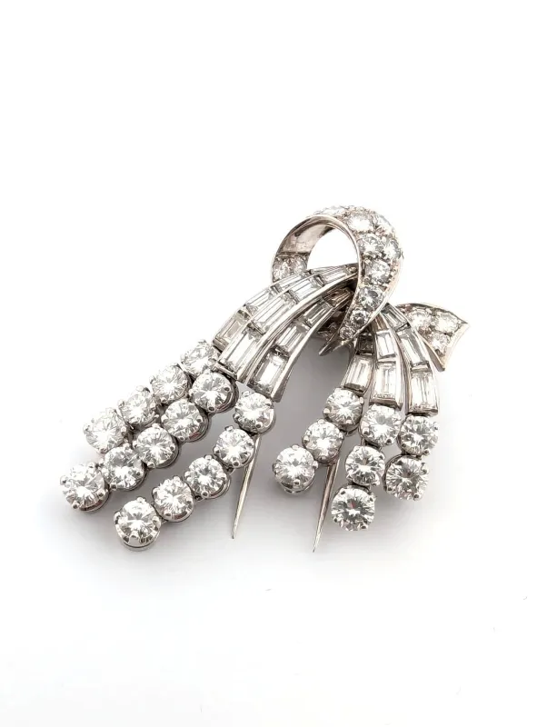 Broche en or blanc avec diamants sold by 58 Facettes
