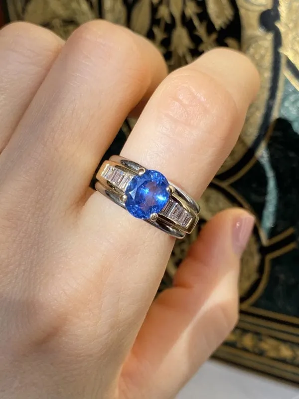 Bague en or jaune et blanc 18K saphir et diamants sold by 58 Facettes product image thumbnail 2