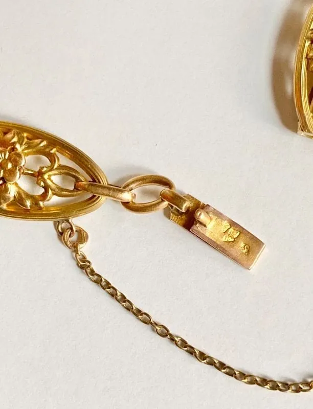 Bracelet ancien en or jaune 18k sold by 58 Facettes product image thumbnail 5
