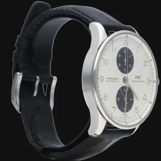 Montre IWC Portugaise Chronographe sold by 58 Facettes product image thumbnail 5