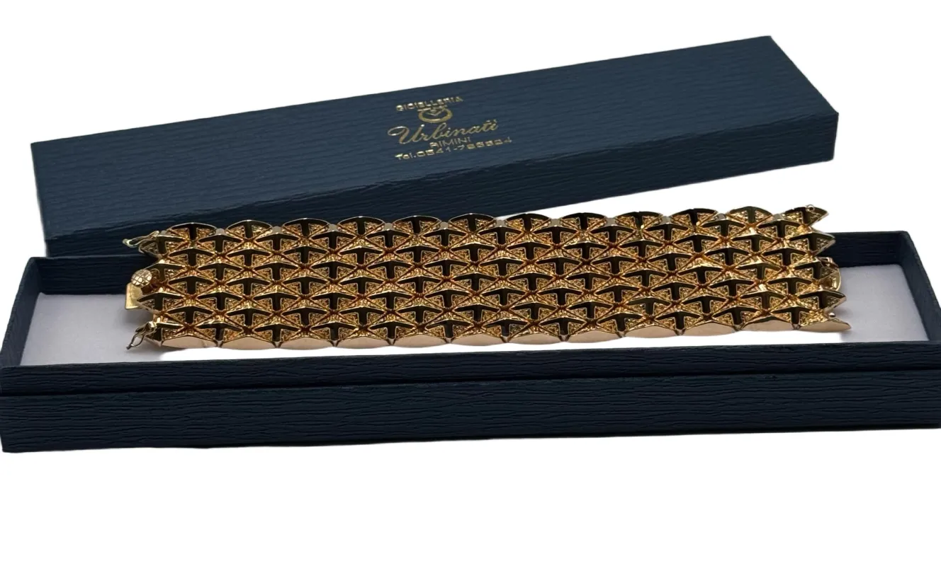 Bracelet vintage en or jaune sold by 58 Facettes