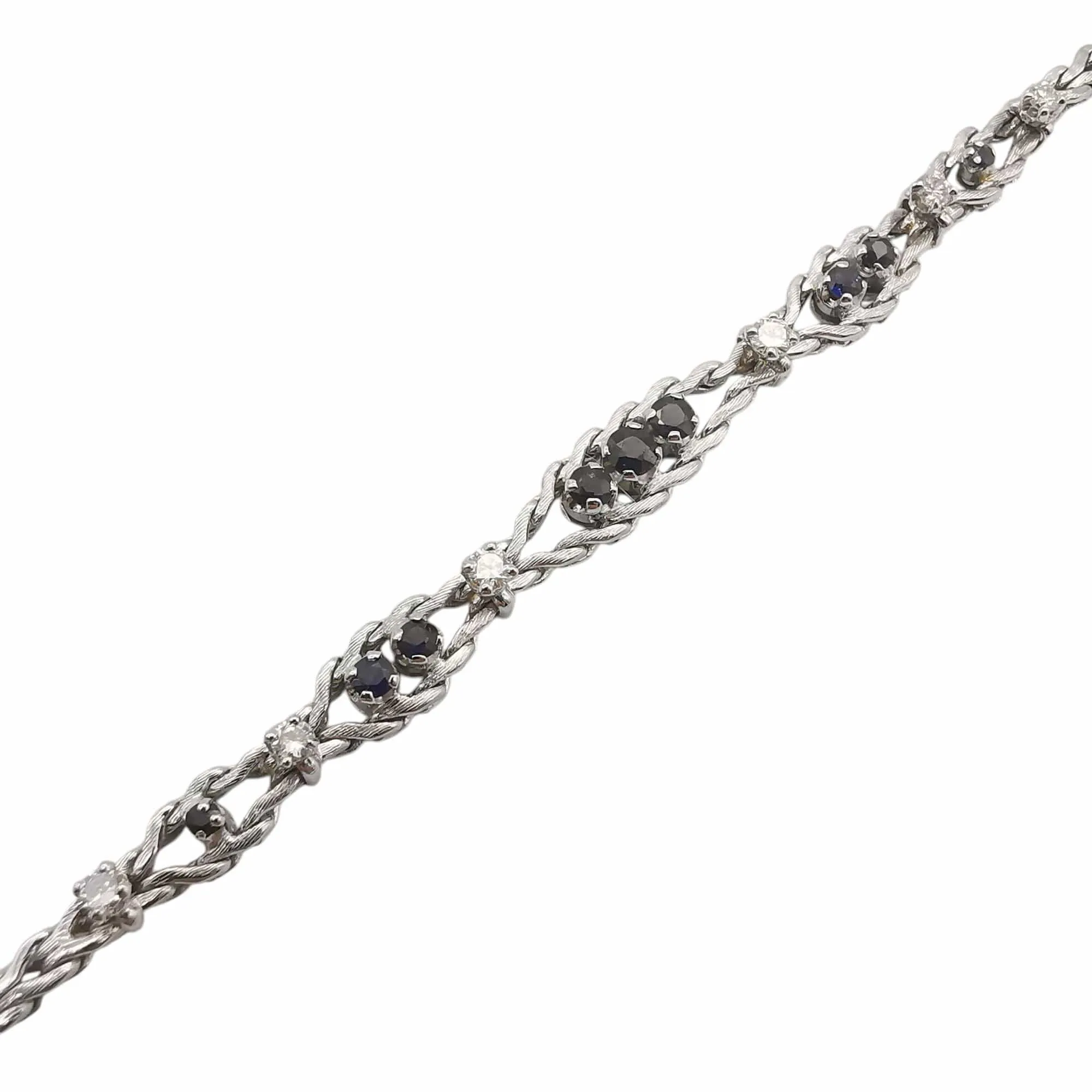 Bracelet ancien or blanc, saphirs, diamants sold by 58 Facettes product image thumbnail 4