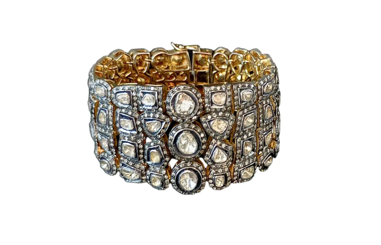 Rare Bracelet manchette époque XVIIIème Or & Argent, Diamants 35 carats sold by 58 Facettes