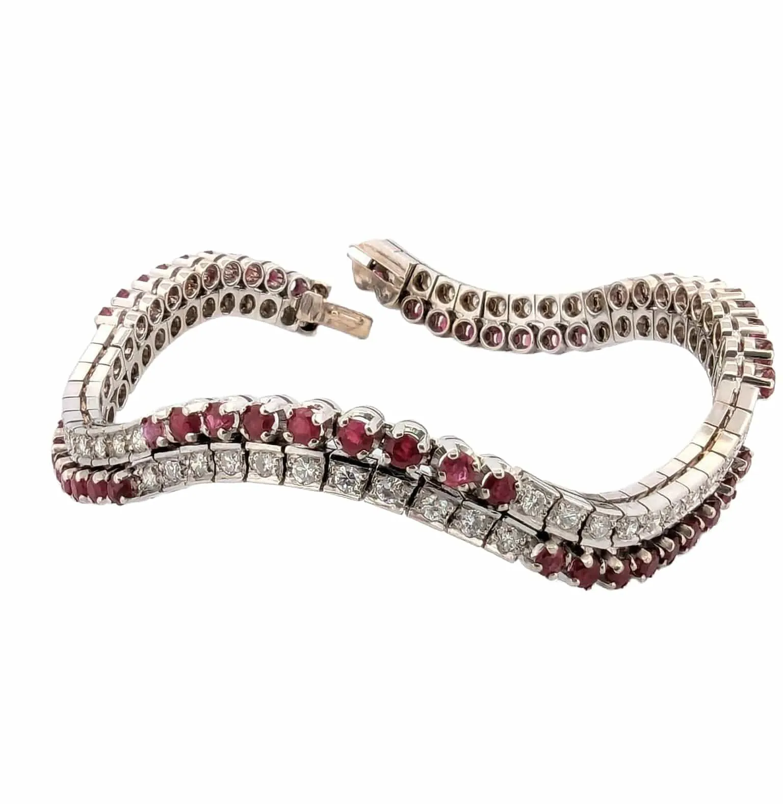 Bracelet en or blanc avec diamants et rubis sold by 58 Facettes
