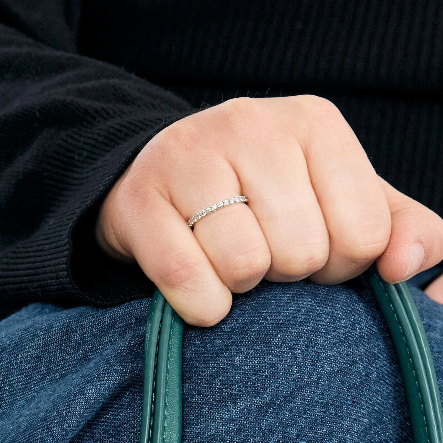 Demie Alliance en or gris et diamants sold by 58 Facettes product image thumbnail 2