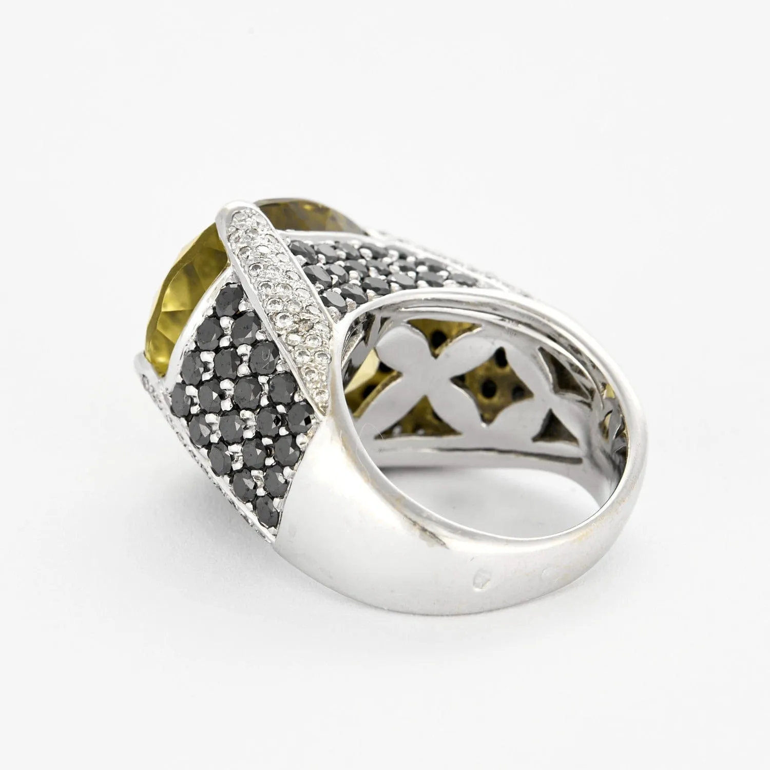 Bague cocktail en or gris avec péridot et diamants sold by 58 Facettes product image thumbnail 5