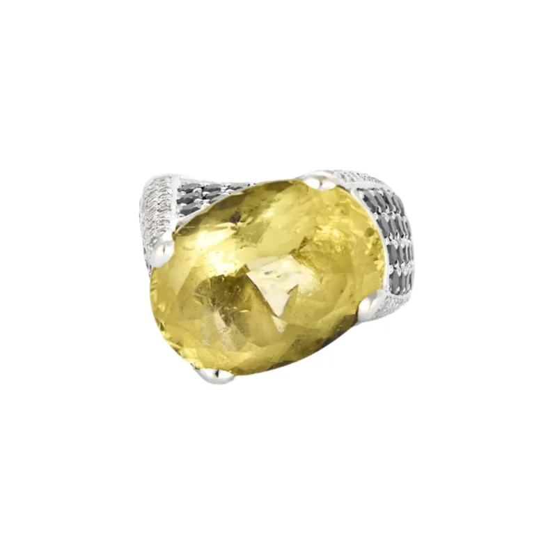 Bague cocktail en or gris avec péridot et diamants sold by 58 Facettes