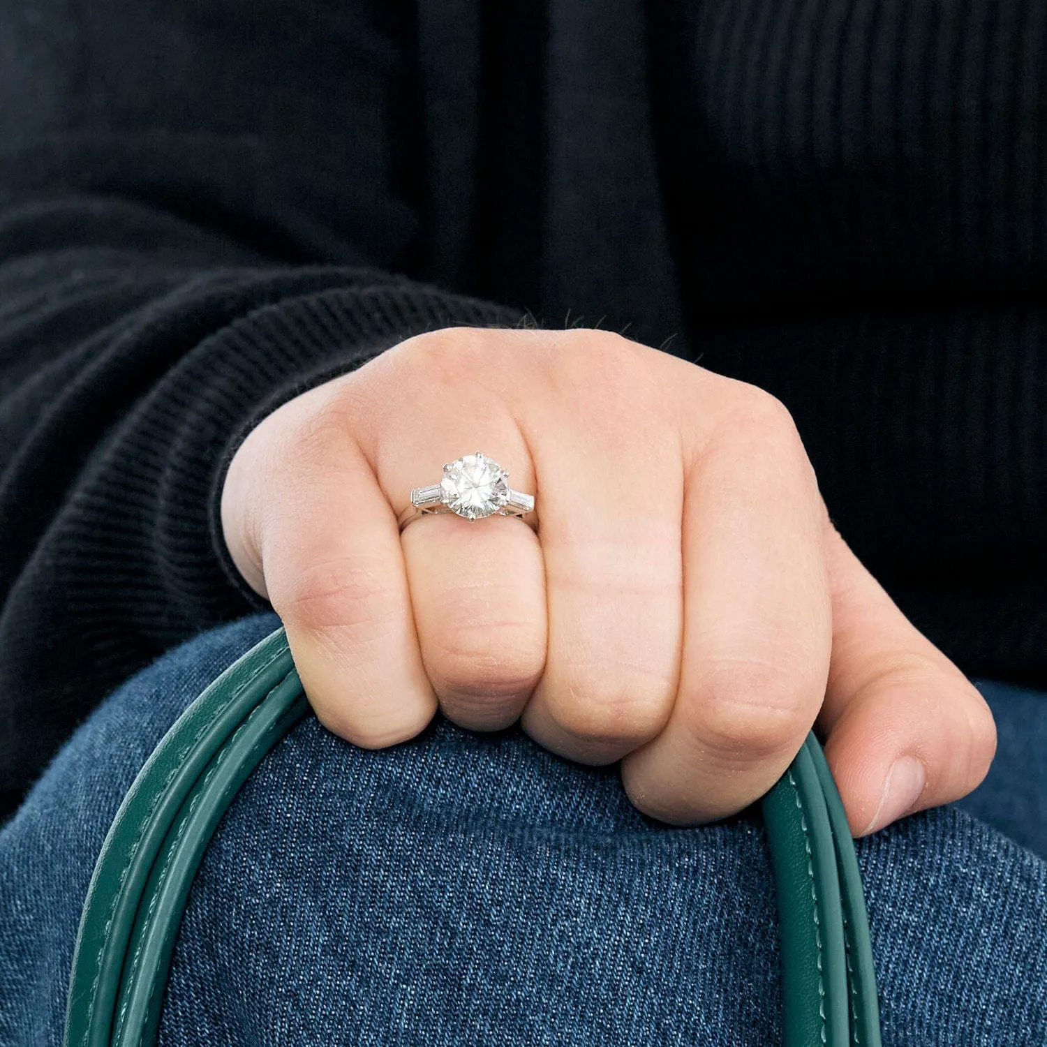 Solitaire en platine et diamants sold by 58 Facettes product image thumbnail 2