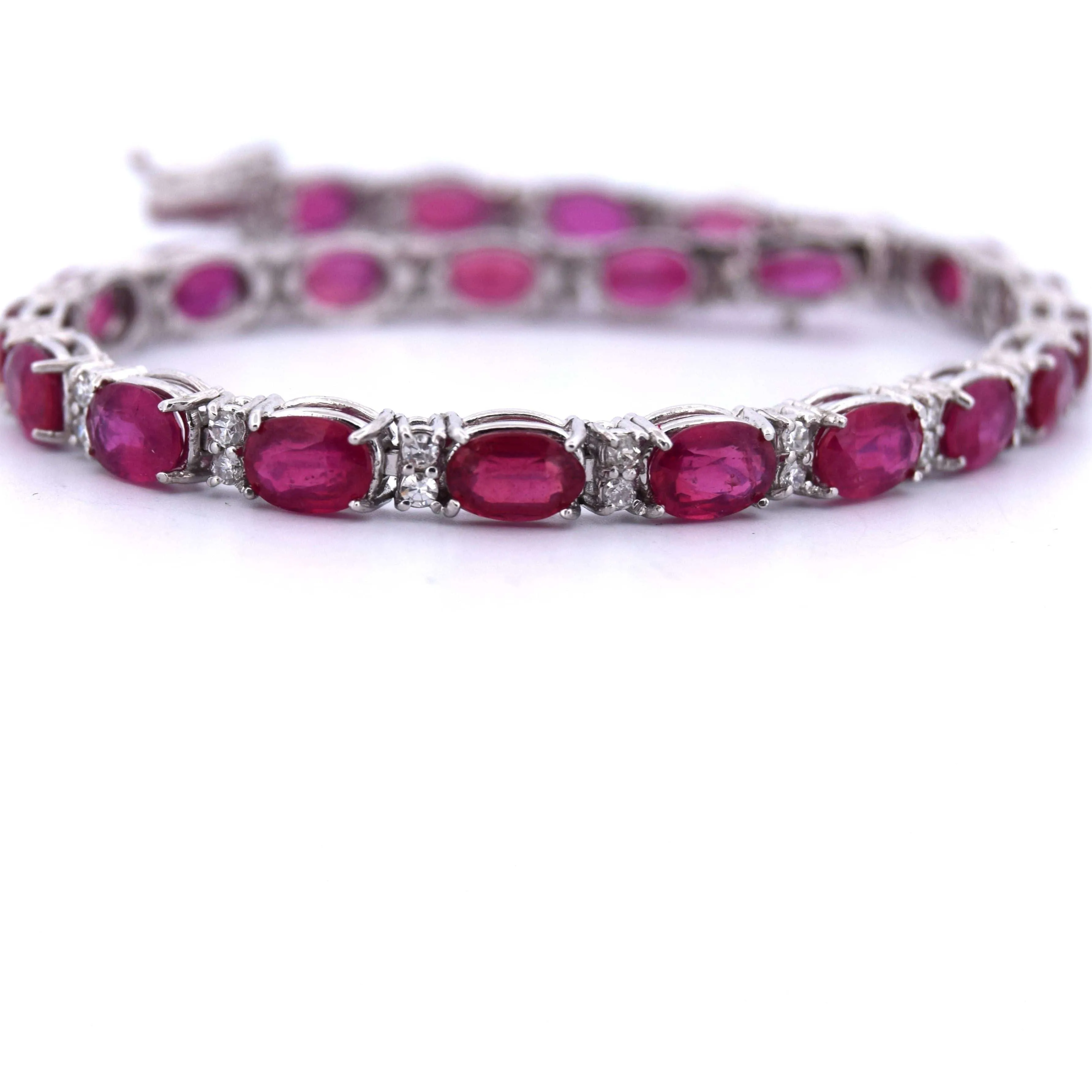 Bracelet Tennis - Or Blanc - Rubis et Diamants sold by 58 Facettes product image thumbnail 4