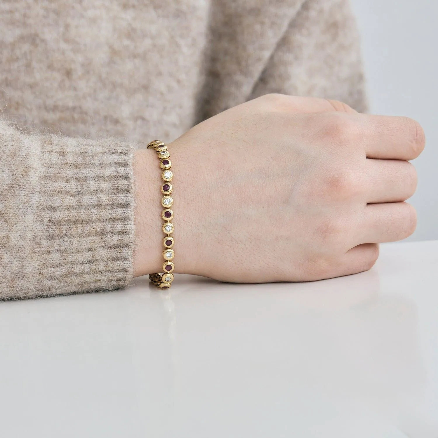 BRACELET DIAMANTS ET RUBIS sold by 58 Facettes product image thumbnail 2