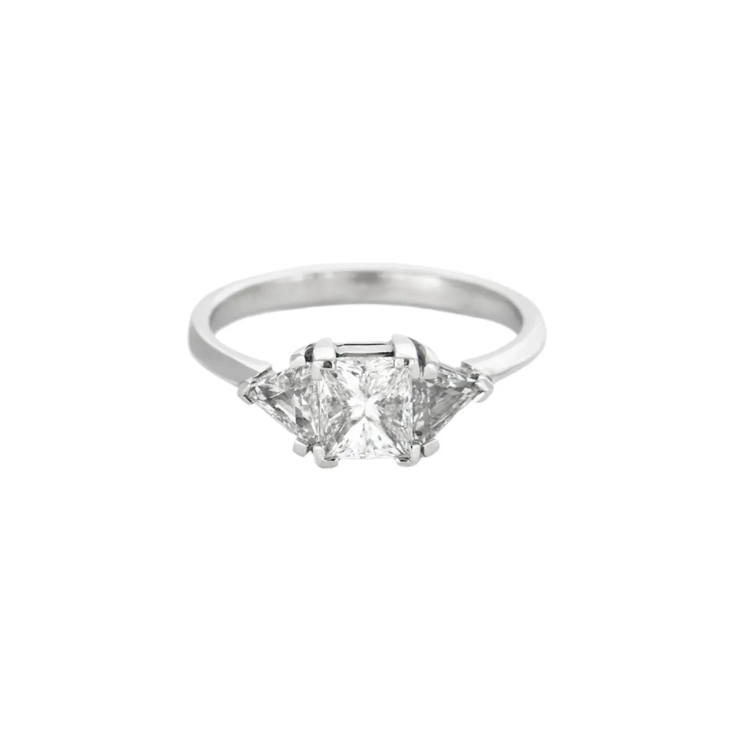 Bague platine et diamants sold by 58 Facettes