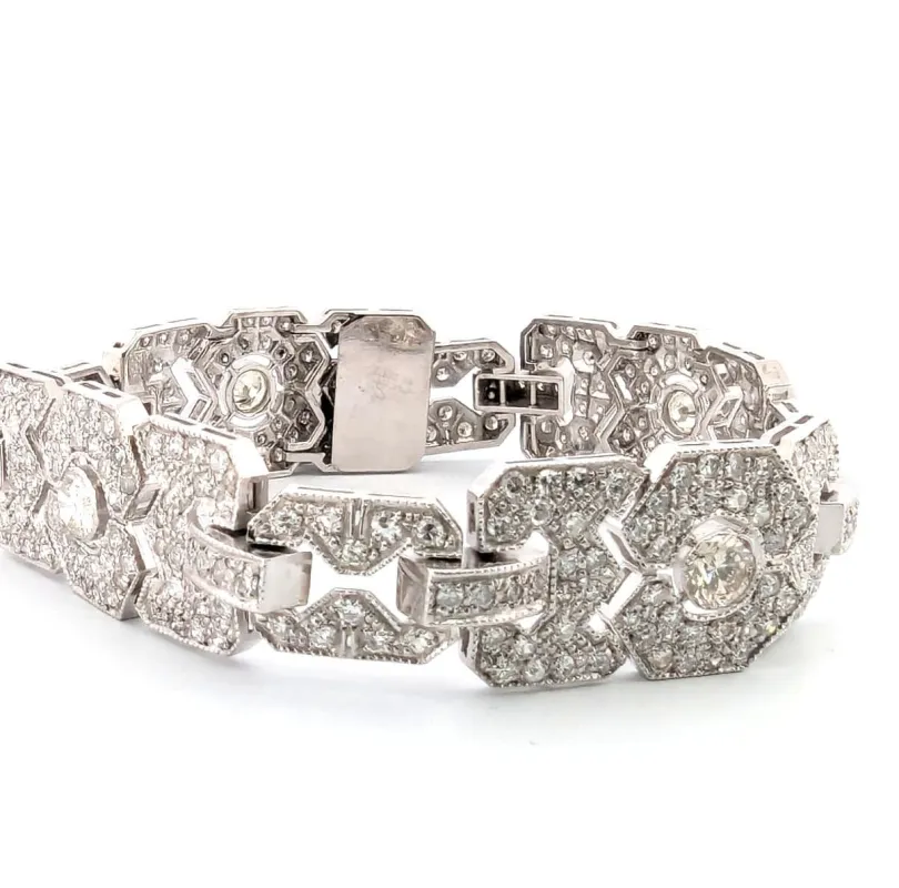 Bracelet Art Déco en platine massif avec diamants sold by 58 Facettes