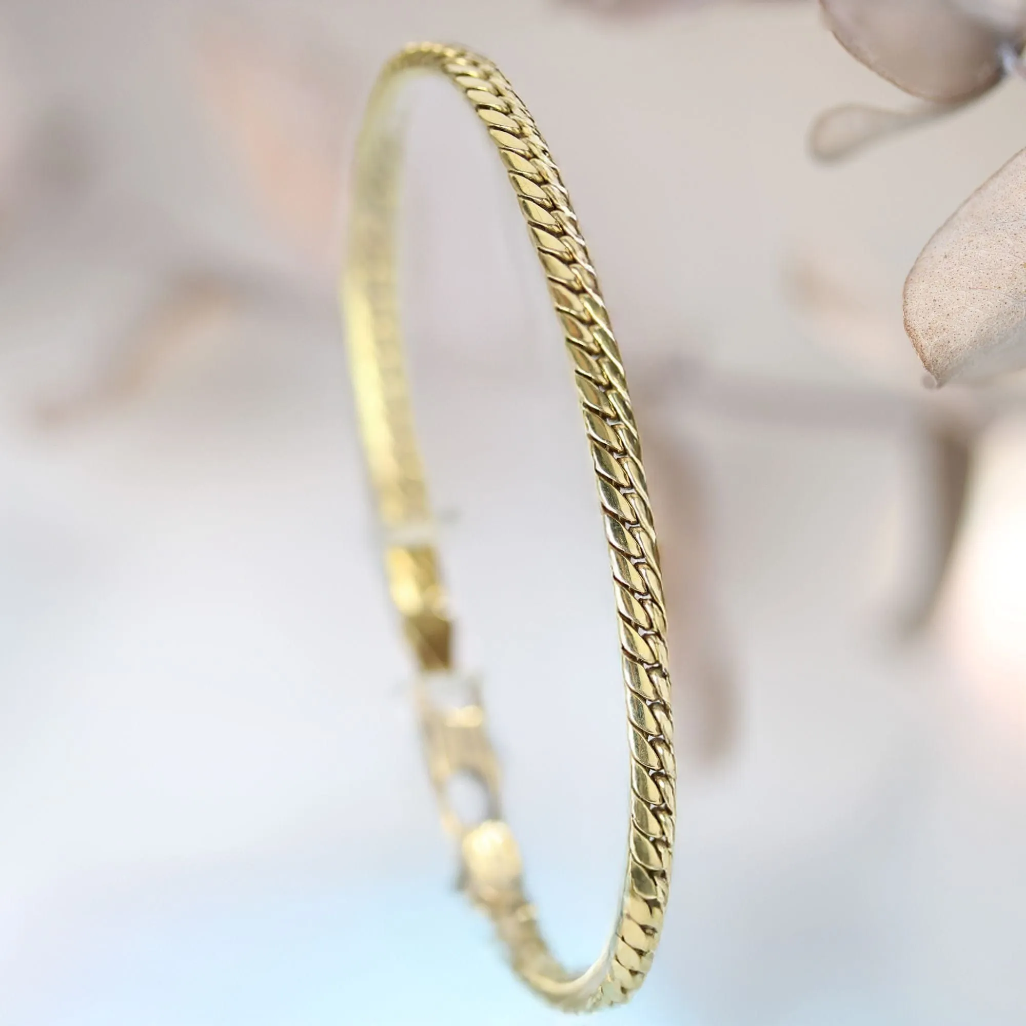 Bracelet en or occasion gourmette aplatie sold by 58 Facettes product image thumbnail 3