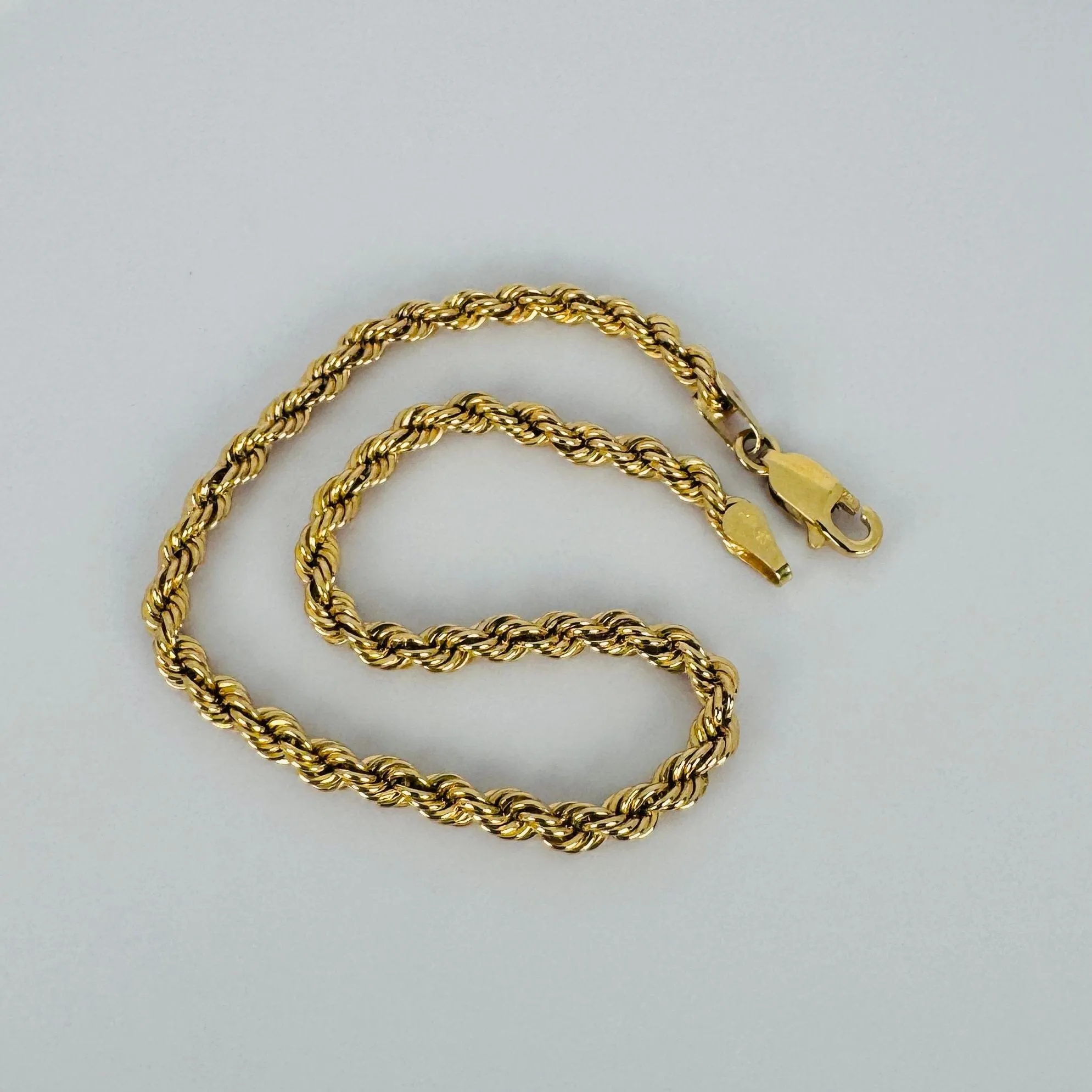 Bracelet cordon en or jaune sold by 58 Facettes product image thumbnail 5