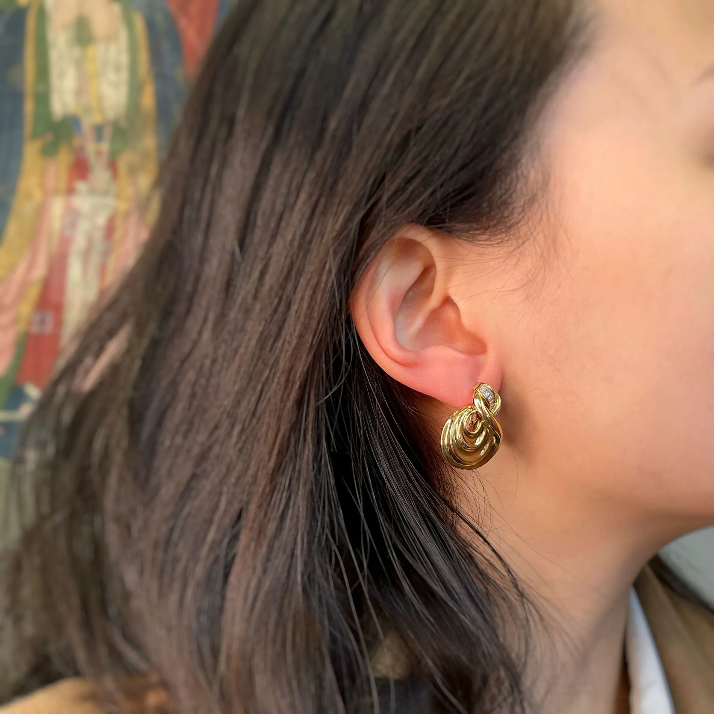 Boucles d'oreilles - Or jaune et diamants sold by 58 Facettes product image thumbnail 4