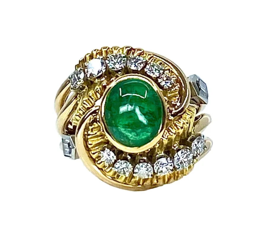 Bague en or jaune et platine, émeraude et diamants sold by 58 Facettes