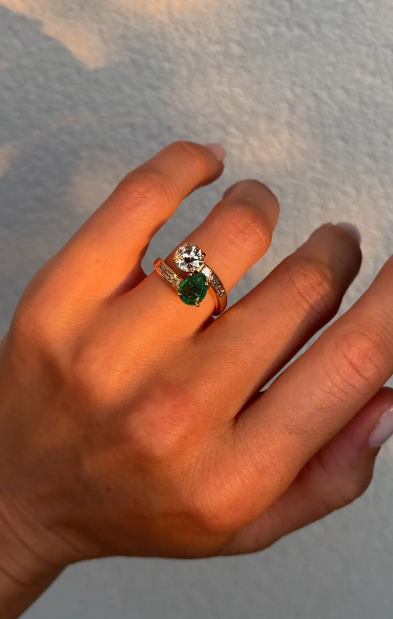 Bague toi & moi émeraude diamants sold by 58 Facettes product image thumbnail 2