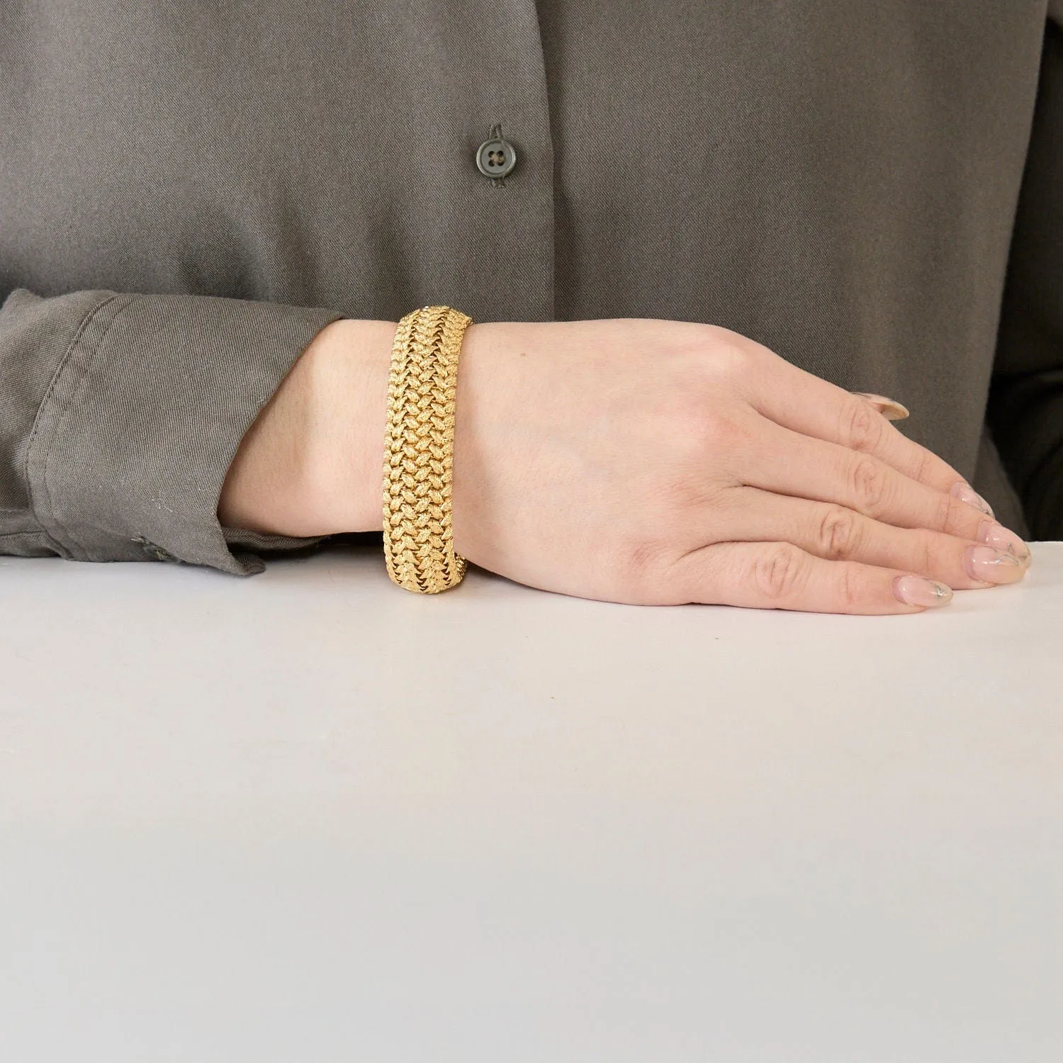 Bracelet articulé en or jaune sold by 58 Facettes product image thumbnail 2