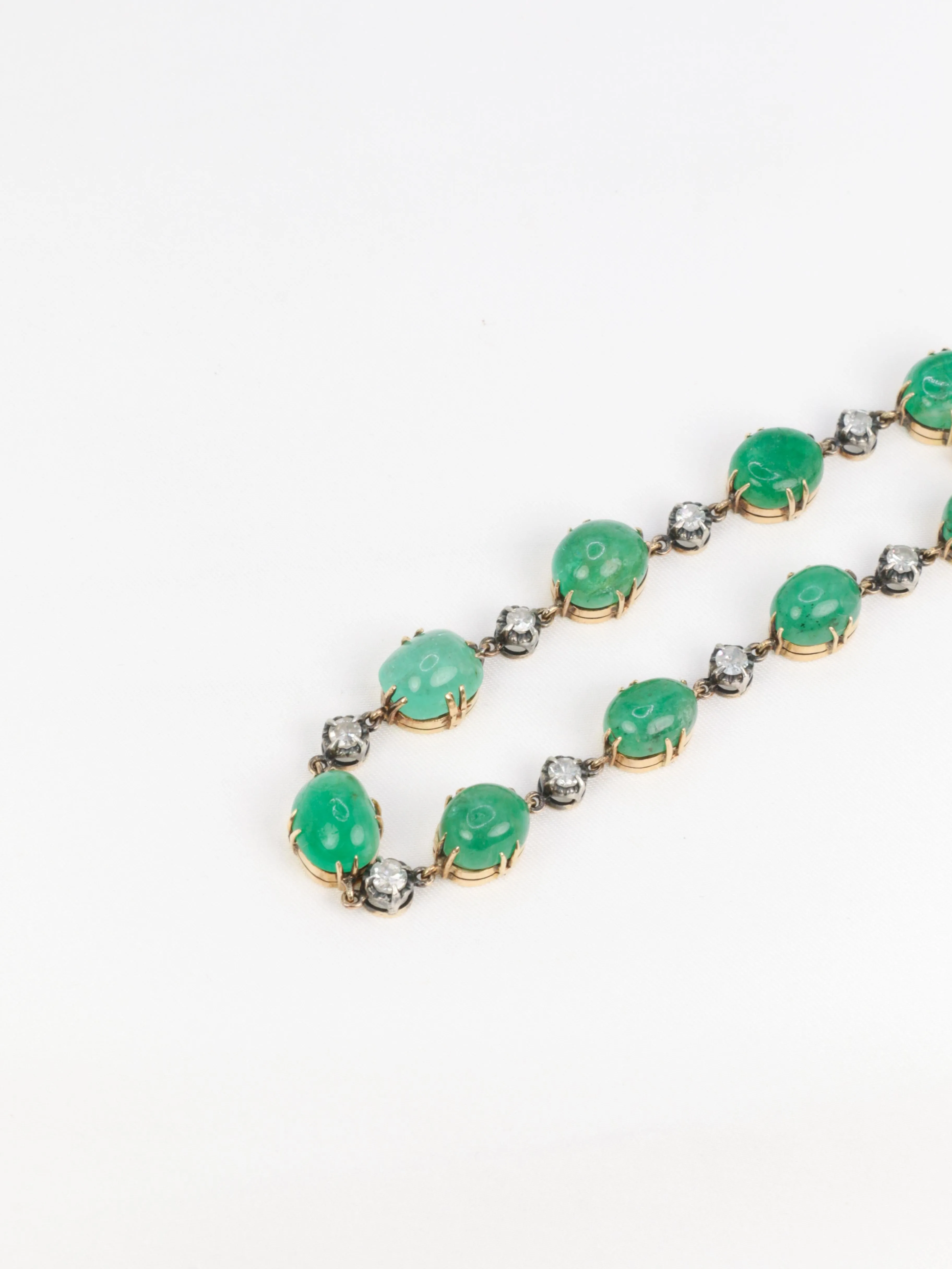 Bracelet ancien cabochons d'émeraudes or jaune diamants sold by 58 Facettes product image thumbnail 4