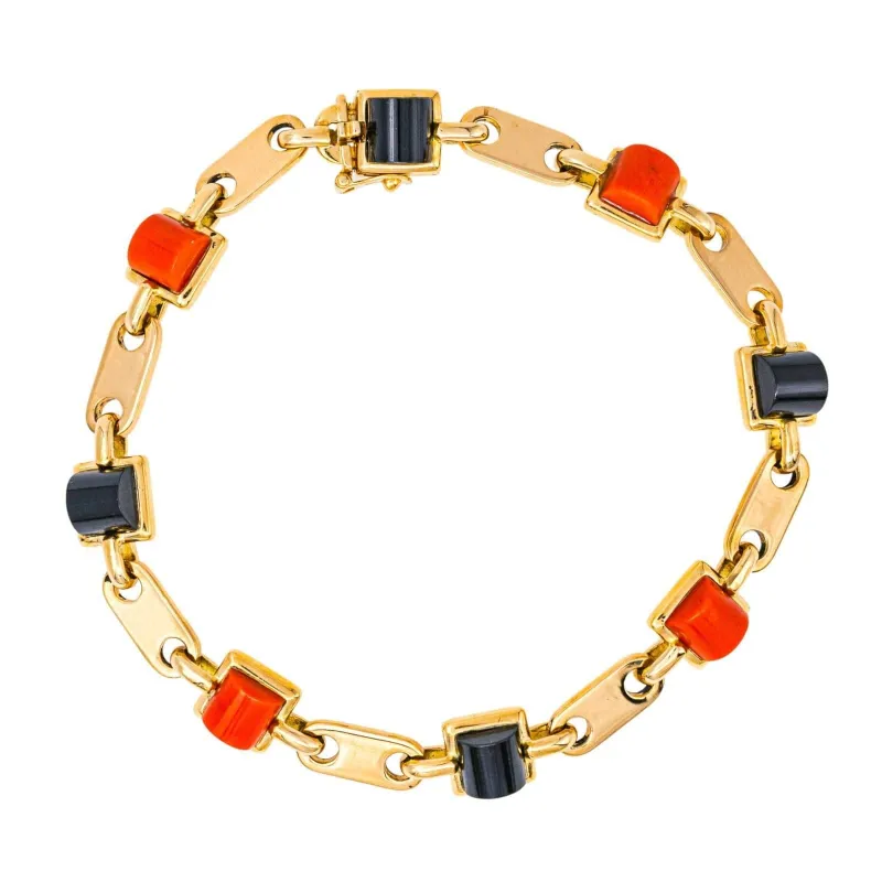 Bracelet Cartier Or jaune Onyx, Corail sold by 58 Facettes