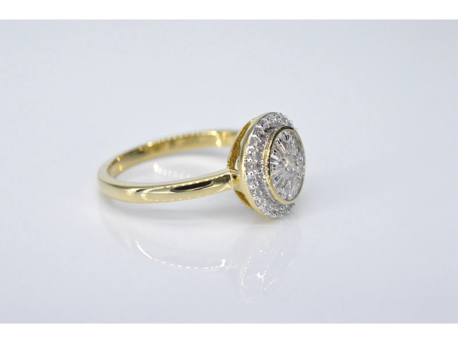 Bague en or jaune avec diamant sold by 58 Facettes product image thumbnail 4