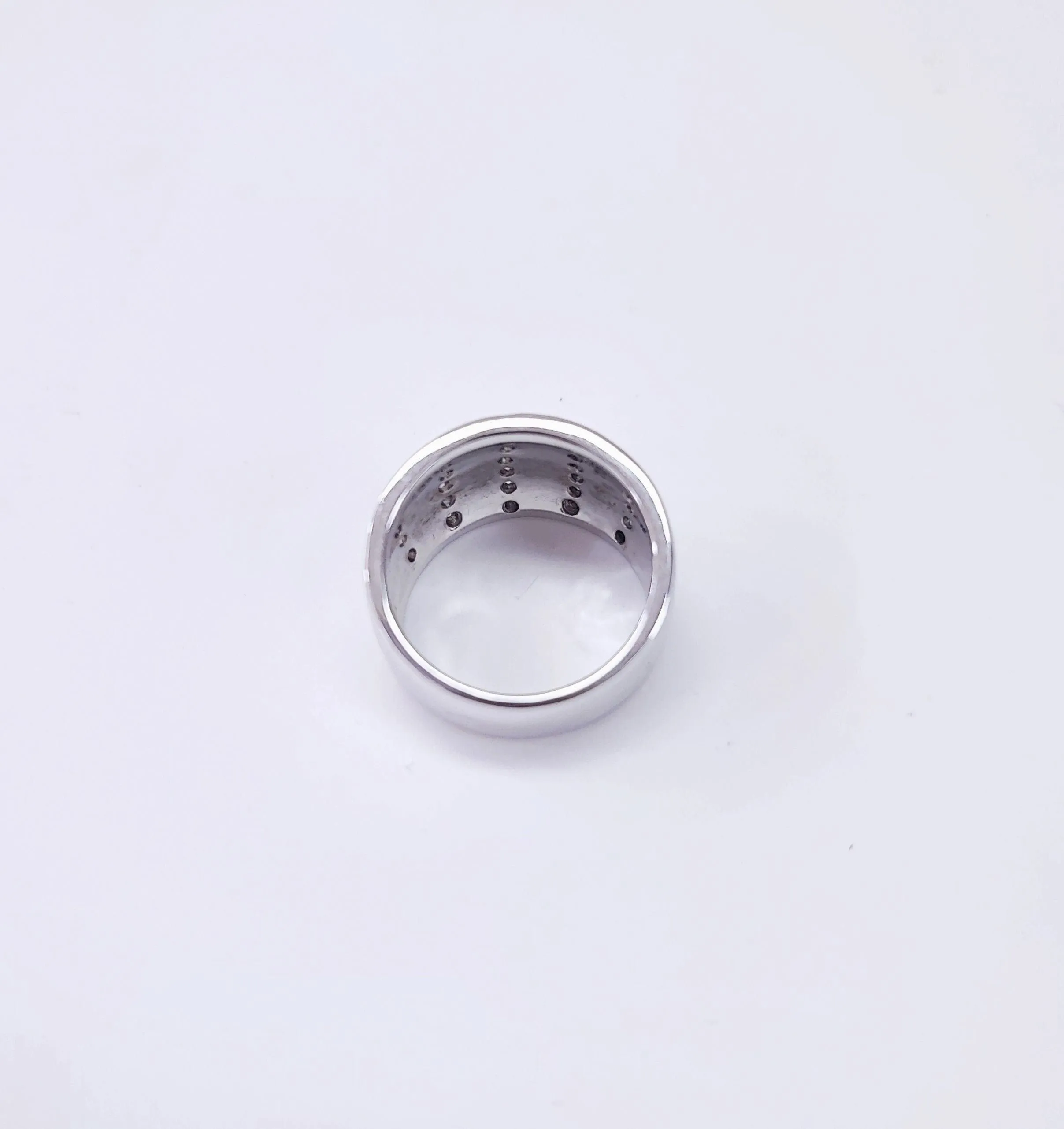 Bague jonc bandeau or blanc diamant sold by 58 Facettes product image thumbnail 5