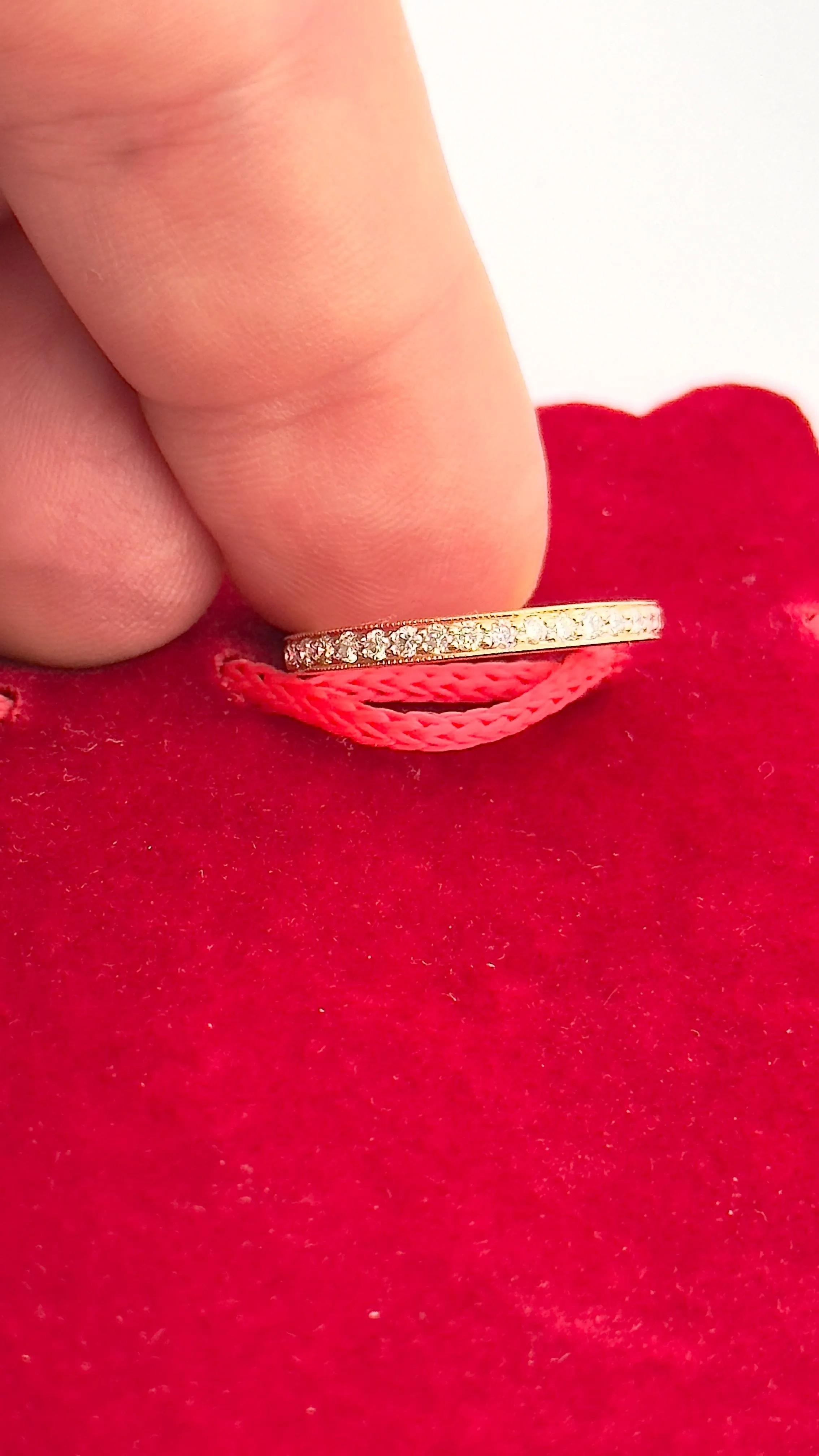 Alliance en diamants tour complet or 18 carats sold by 58 Facettes product image thumbnail 3