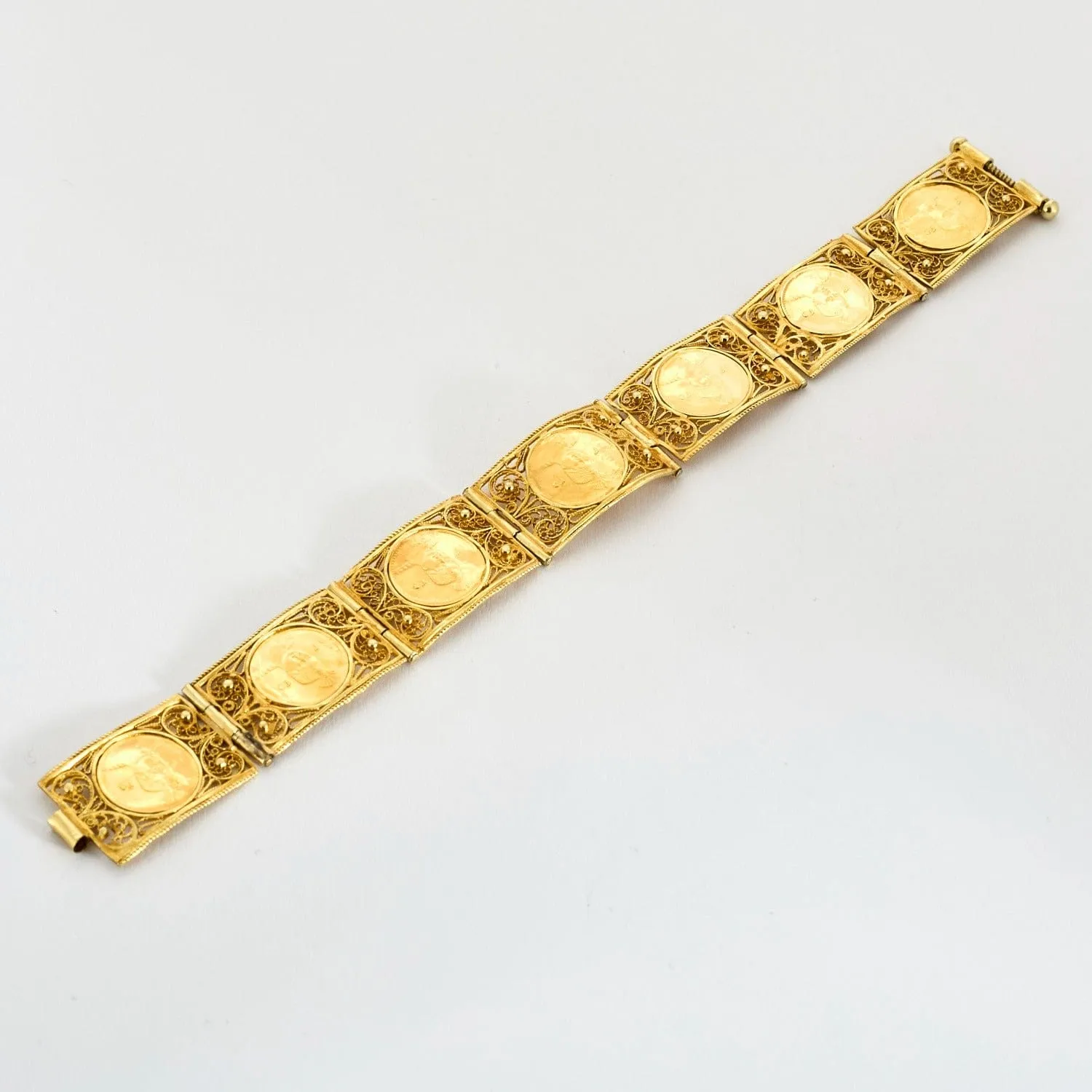 Bracelet en or jaune sold by 58 Facettes product image thumbnail 3