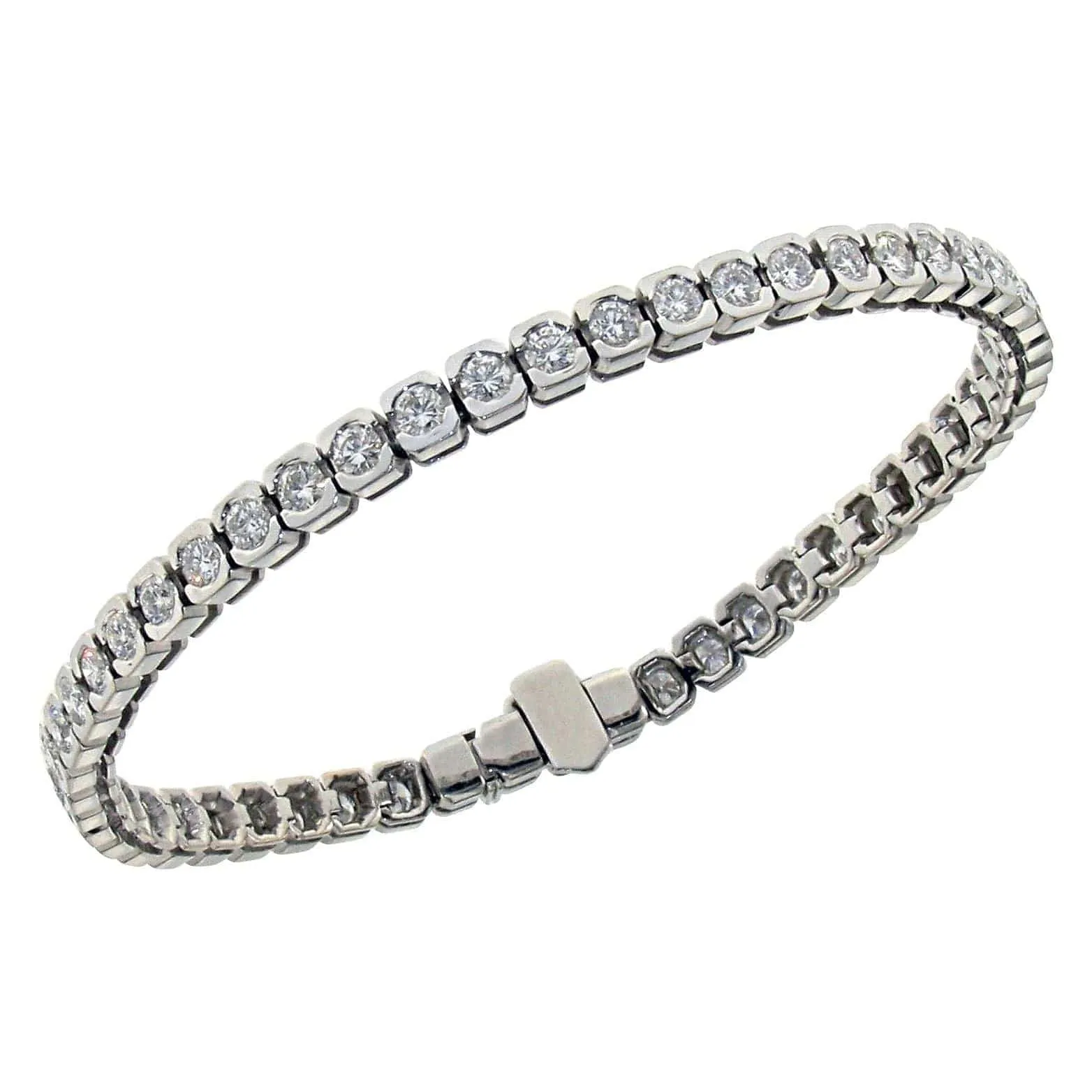 Bracelet-bracelet tennis en or blanc, diamants naturels 4,29 ct sold by 58 Facettes