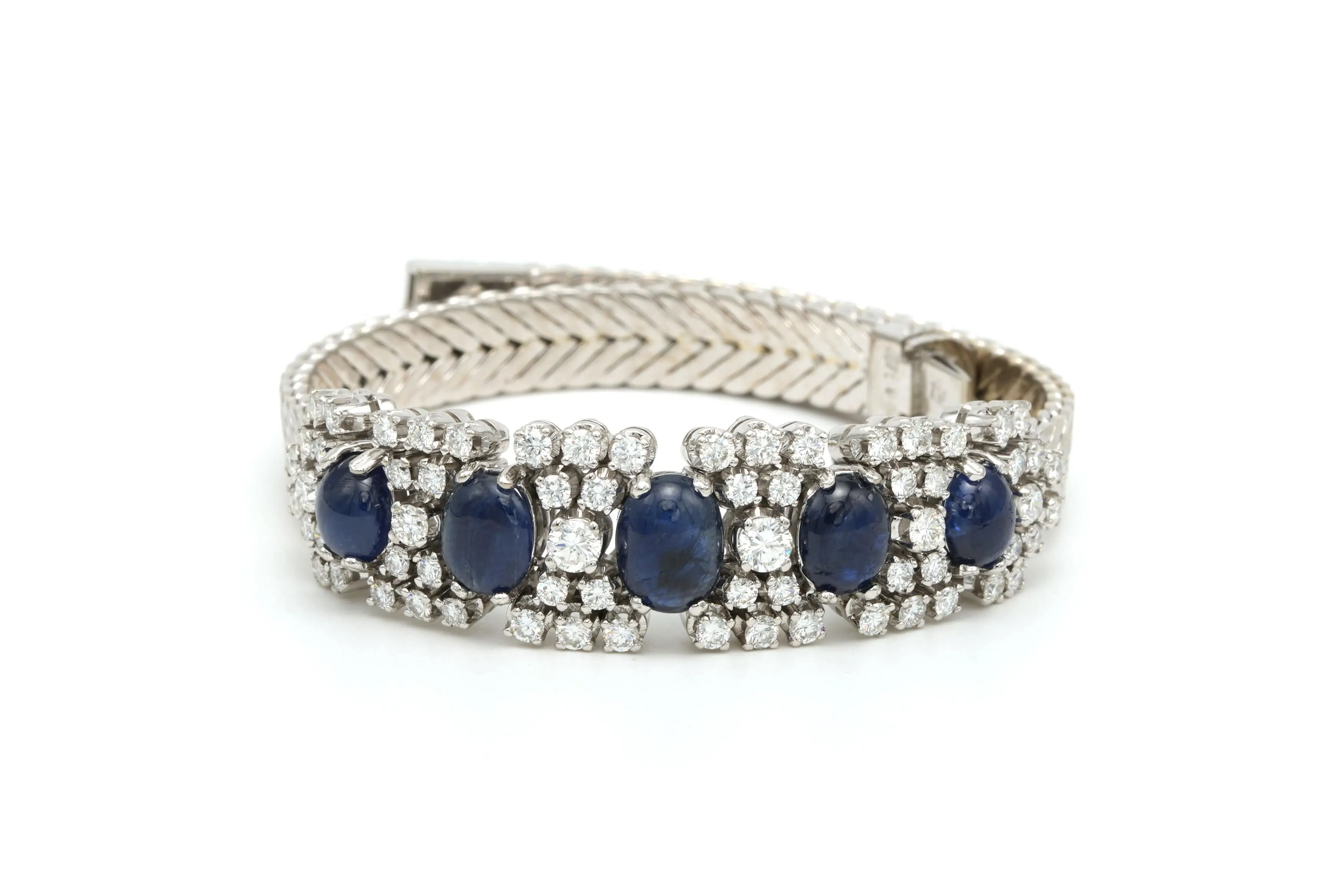 Bracelet Années 70 en or blanc 18 carats, saphirs et diamants sold by 58 Facettes