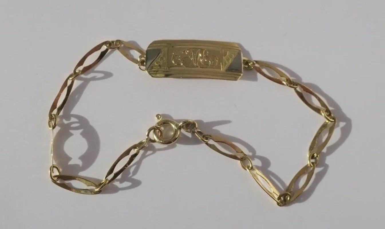 Bracelet gourmette identité Art Déco sold by 58 Facettes