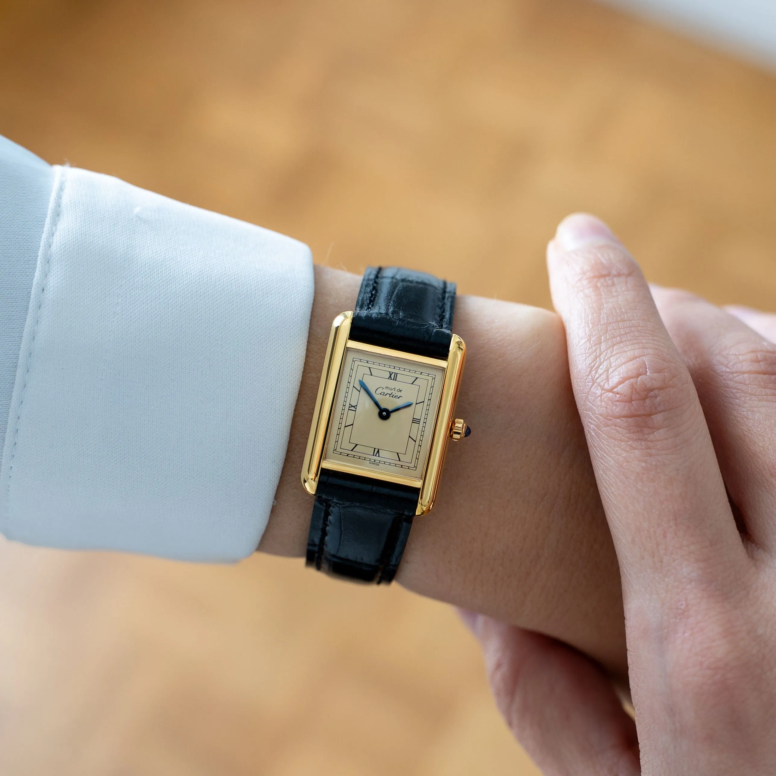 Cartier Tank Must - Cadran chemin de fer champagne - Ensemble complet sold by 58 Facettes product image thumbnail 2