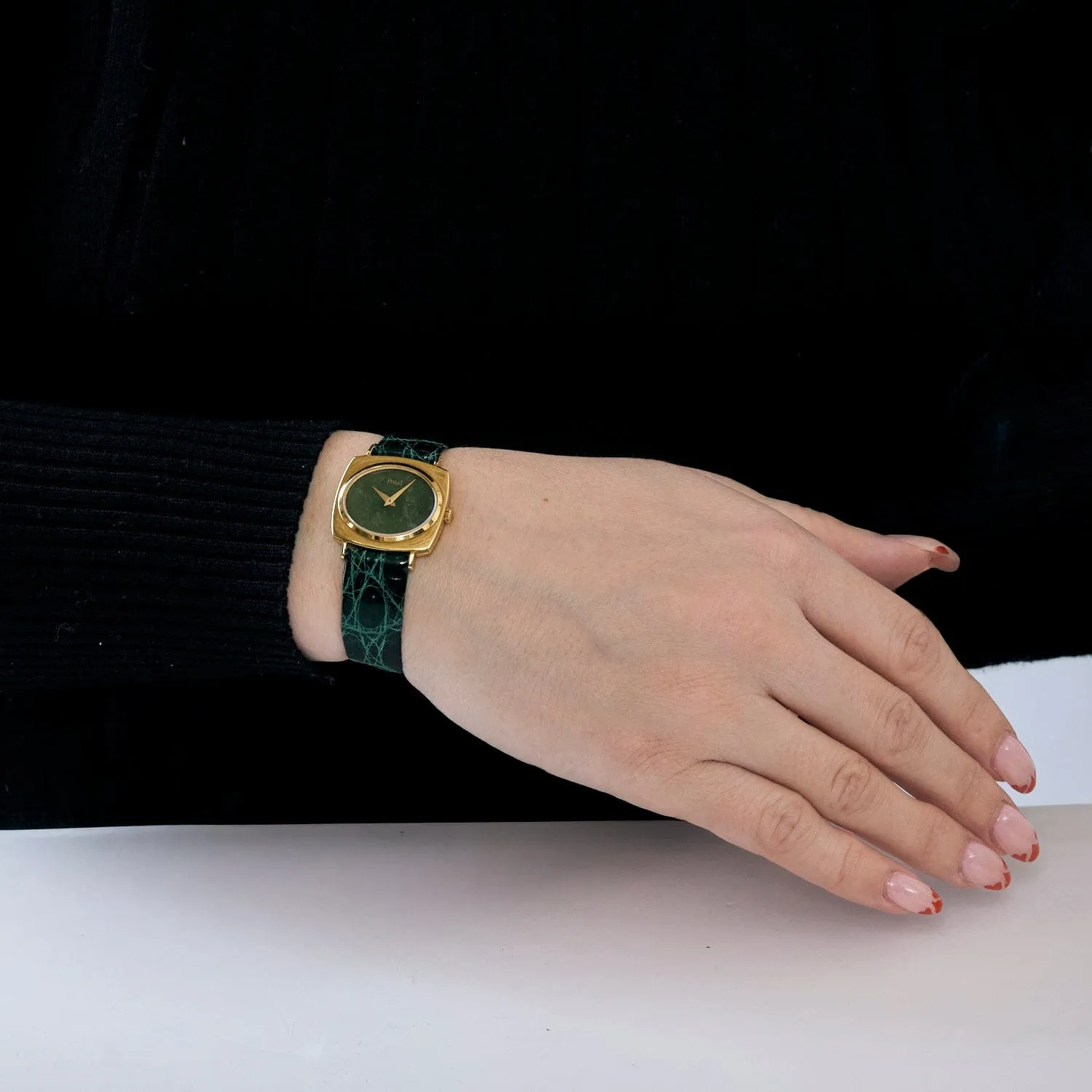 PIAGET - Extraplate Jade - Montre en or jaune et jade sold by 58 Facettes product image thumbnail 2
