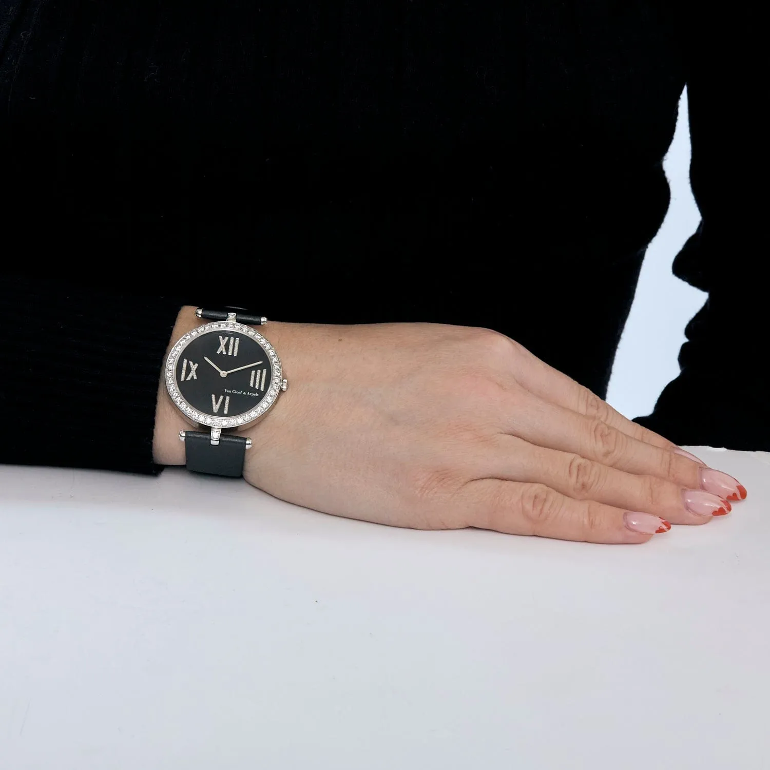 VAN CLEEF & ARPELS - Montre Lady Arpels Classique Ronde sold by 58 Facettes product image thumbnail 2